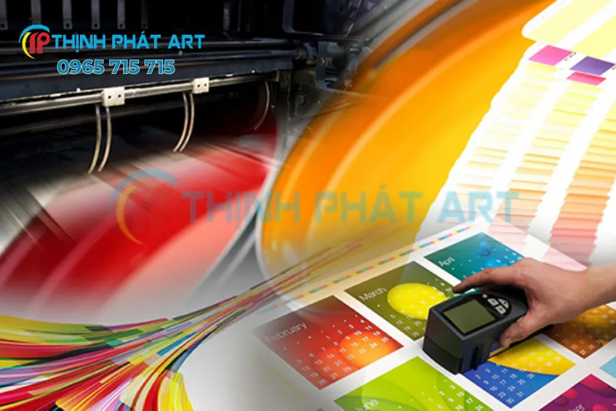 Hình ảnh quy trình in ấn chuyên nghiệp tại xưởng