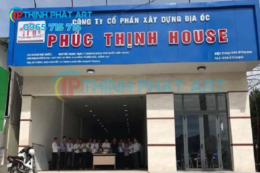 Lắp đặt biển hiệu công ty ngoài trời tại Quảng Trị